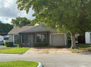 1792 SW 84th Ave, Hollywood, FL 33025