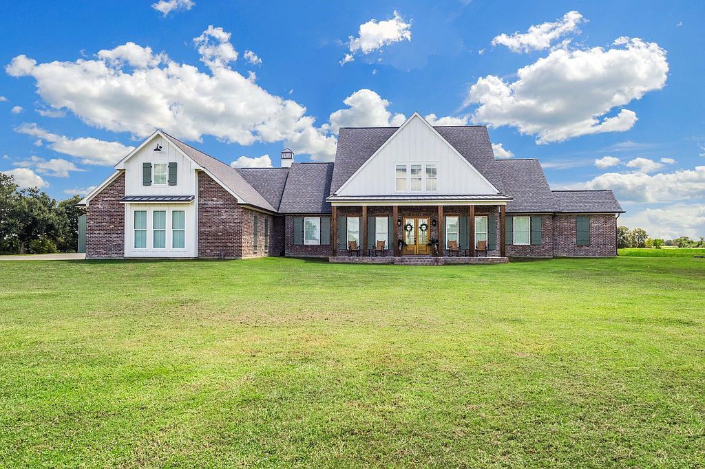 9527 Romules Rd - Property Image