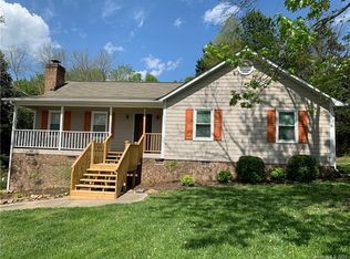 10701 Hunters Trace Ct, Charlotte, NC 28262
