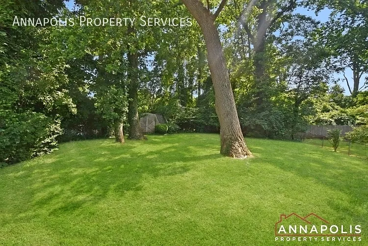 747 Warren Dr — Photo 19