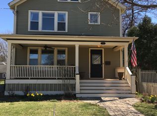 133 W Lincoln Ave, Barrington, IL
