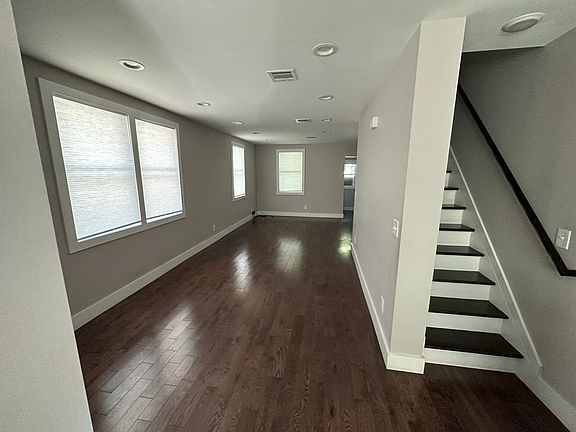 4th image of 68 S Midland Ave #66