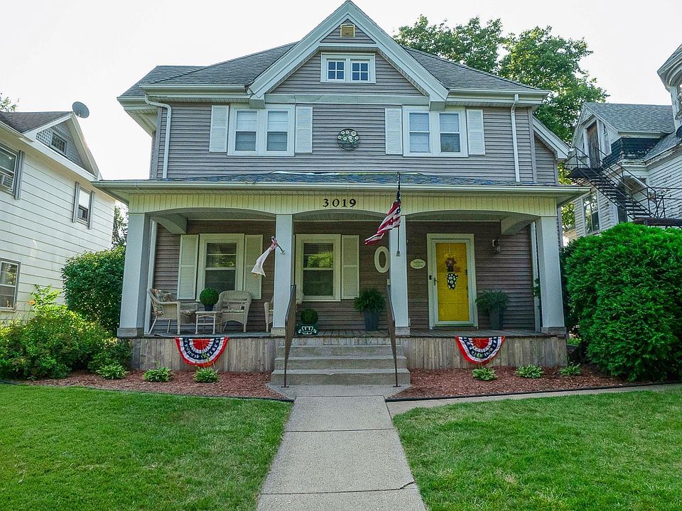 1st image of 3019 Jackson St