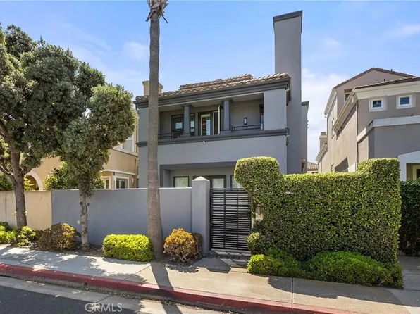 406 Goldenwest St, Huntington Beach, CA 92648