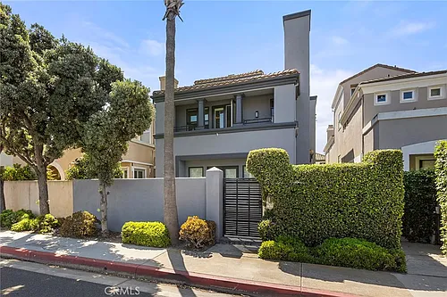 406 Goldenwest St Photo 1