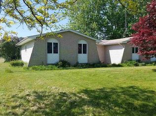 20360 Pratt Rd, Armada, MI 48005