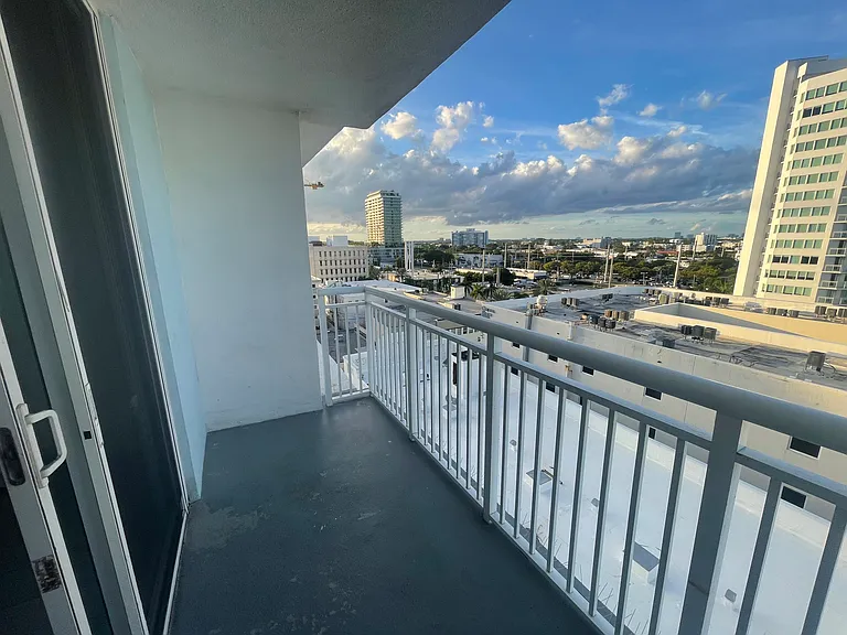 6969 Collins Ave #903 — Photo 7