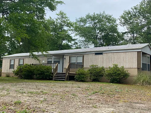 202 Live Oak Dr Photo 1