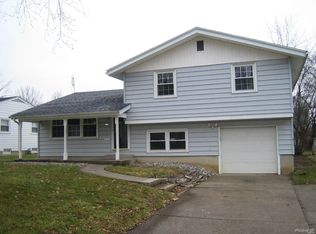 4901 Devonshire Dr, Fort Wayne, IN 46806