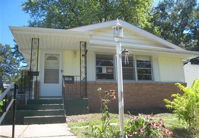 1st image of 3614 Washburn Ave N