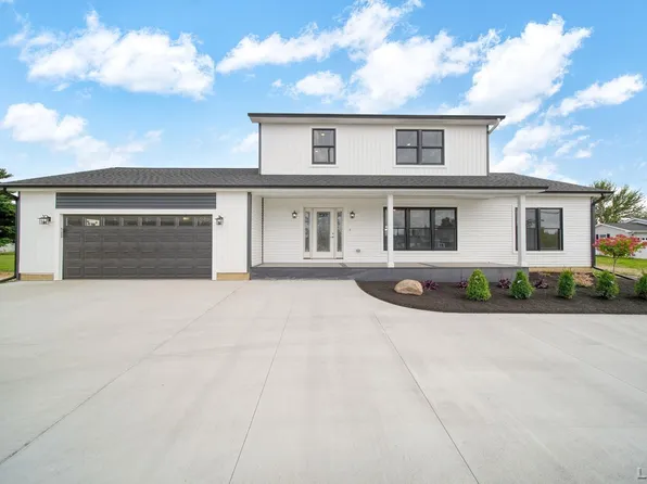 1325 Country Club Rd, Adrian, MI 49221