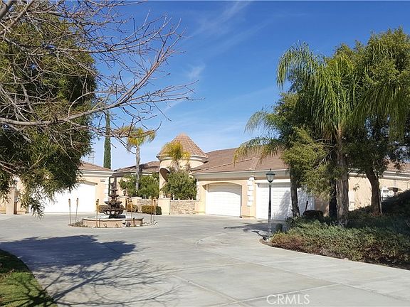 4th image of 4007 Suzie Cir