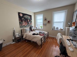 1140 Commonwealth Ave APT 11, Allston, MA 02134