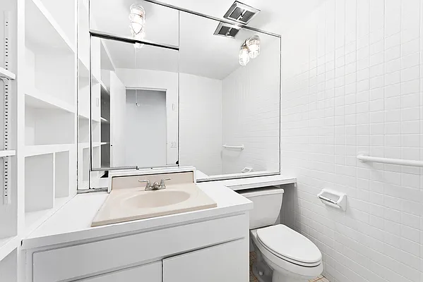 Rented by Corcoran | media 7