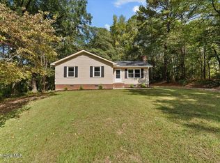 313 McArthur Dr, Rockingham, NC 28379