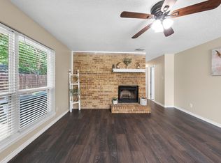 721 Oakwood Ln APT B, Arlington, TX 76012