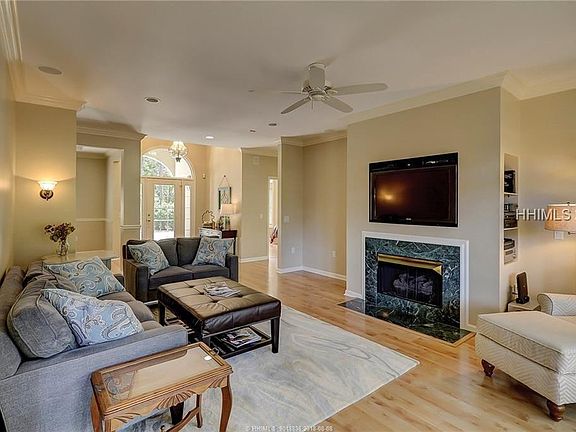 3rd image of 6 Pine Sky Ct
