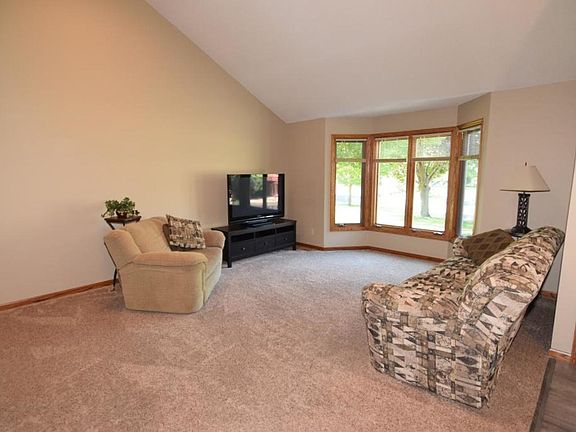4th image of 13831 Echo Park Ln
