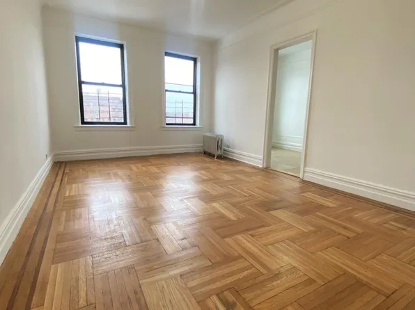 (undisclosed Address), Bronx, NY 10468