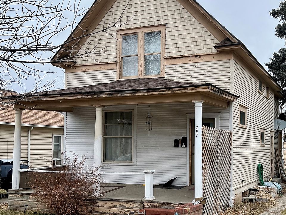 1st image of 707 6th Ave N