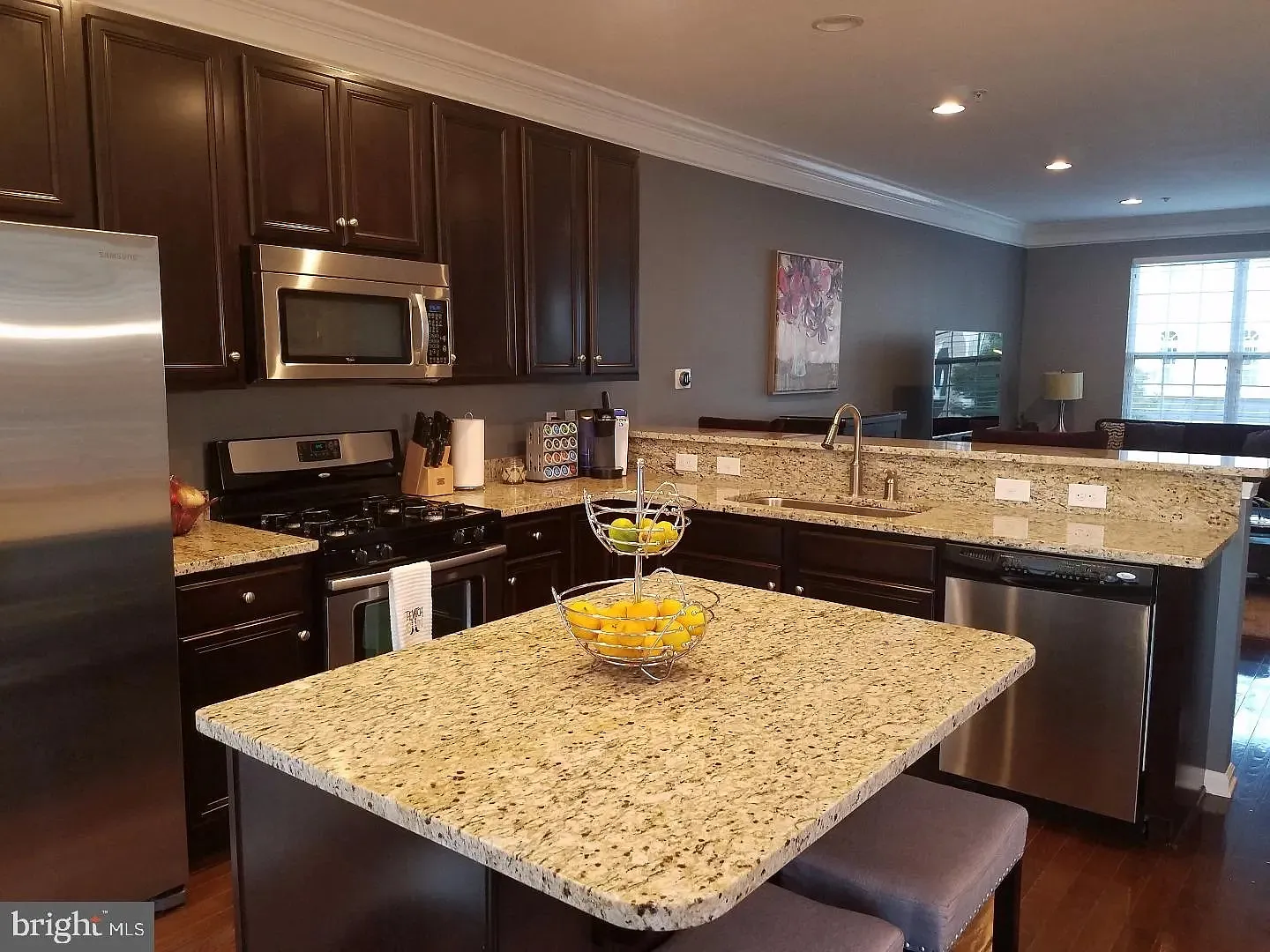 3 bed, 1600 sqft, $2,850 — Photo 2