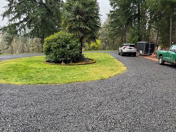 3rd image of 27201 High Deck Rd