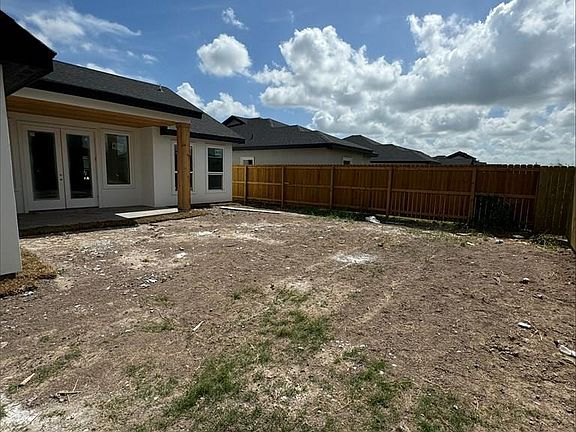 4th image of 7541 Waverly Dr