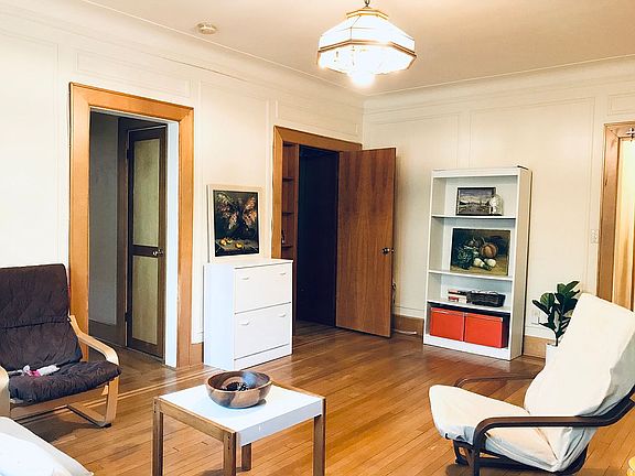 3rd image of 250 Broad Ave APT 2F