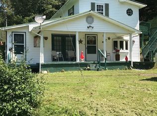 440 Tan Yard Holw, Whitesburg, KY 41858