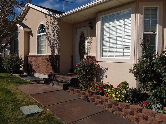 2nd image of 3546 S Mesa Garden Cir