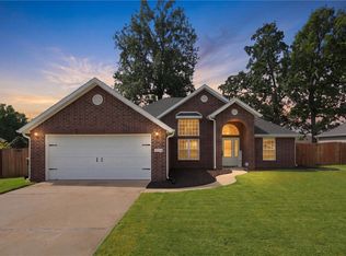 3314 Eaglecrest Cir, Springdale, AR 72762