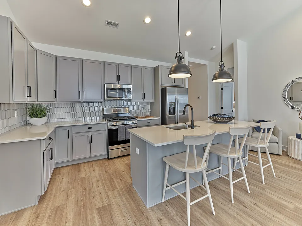 Kitchen 1