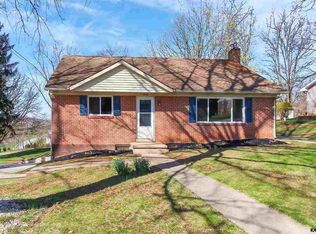 1280 Crescent Rd, York, PA 17402