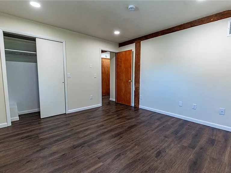 6350 Robin Ln — Photo 12