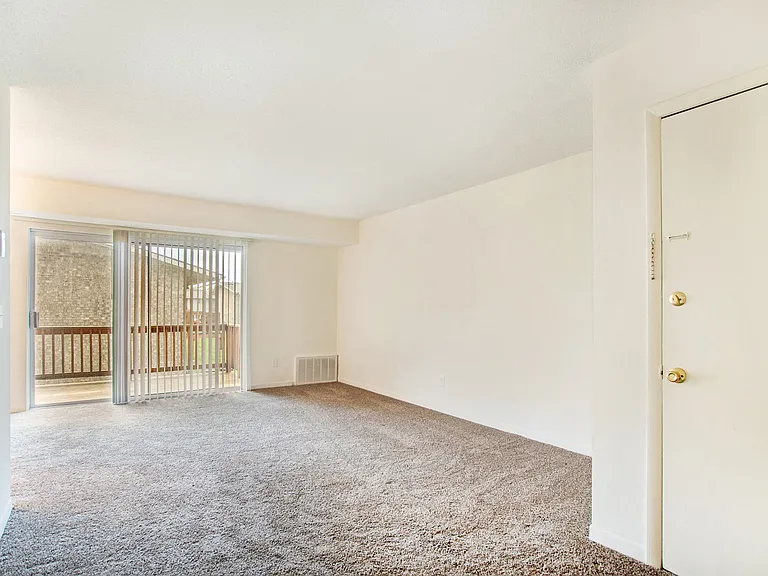 Windridge Apartments — Photo 36