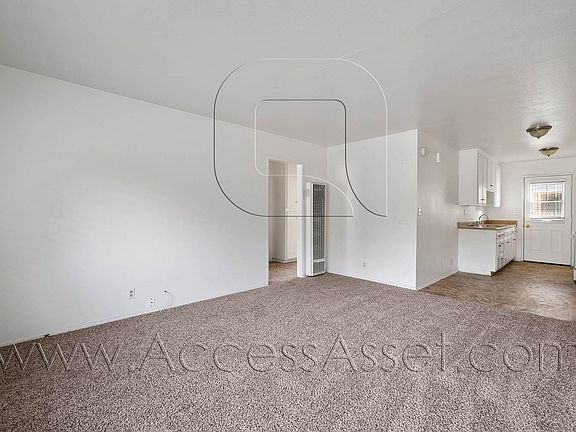 3rd image of 150 E Lakeshore Dr Unit 30
