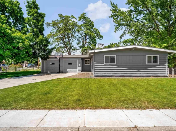 3036 N Grandee St, Boise, ID 83704