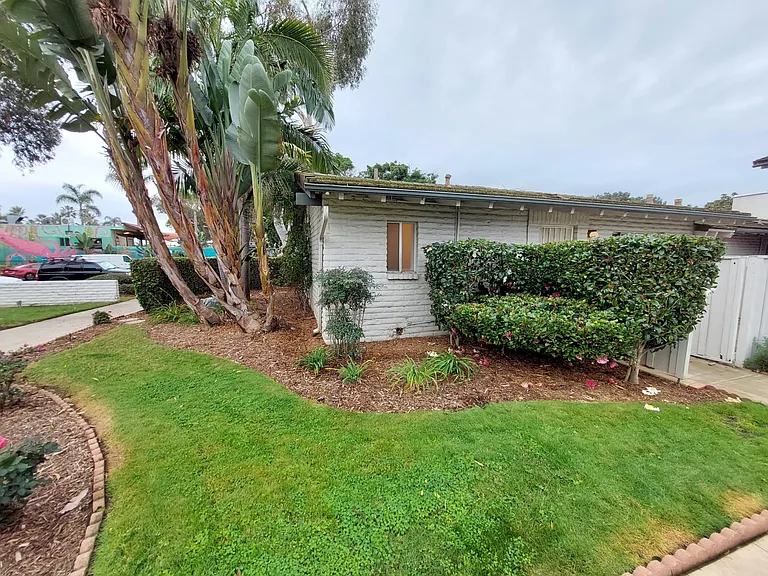 3080 Lincoln St — Photo 9