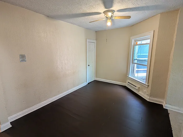 1874 Marloes Ave — Photo 50