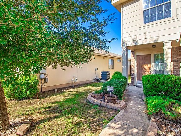 2nd image of 12406 Stoneridge Gap Ln
