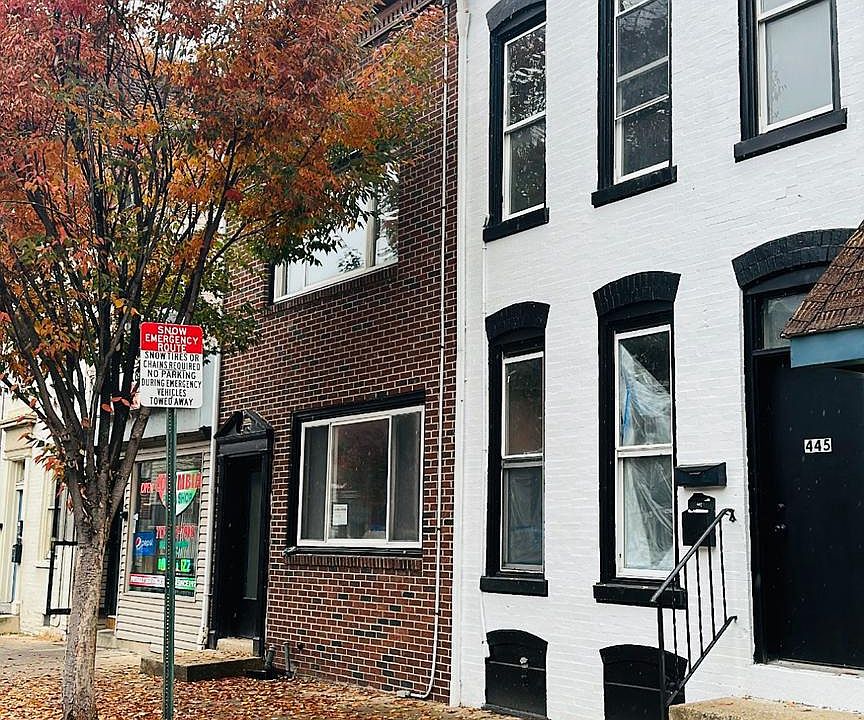 2nd image of 431 Locust St