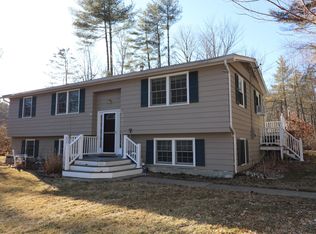 3 Mohawk Lake Rd, Stockbridge, MA 01262