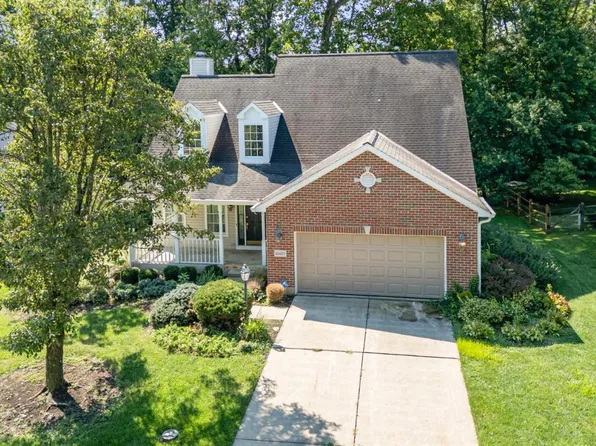 10057 Fox Chase Dr, Loveland, OH 45140