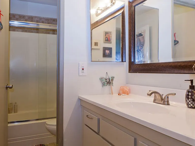 48 Paloma Ave #6 — Photo 16