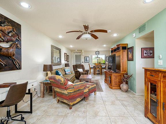 5th image of 12212 N PARADISE VILLAGE Parkway S #352
