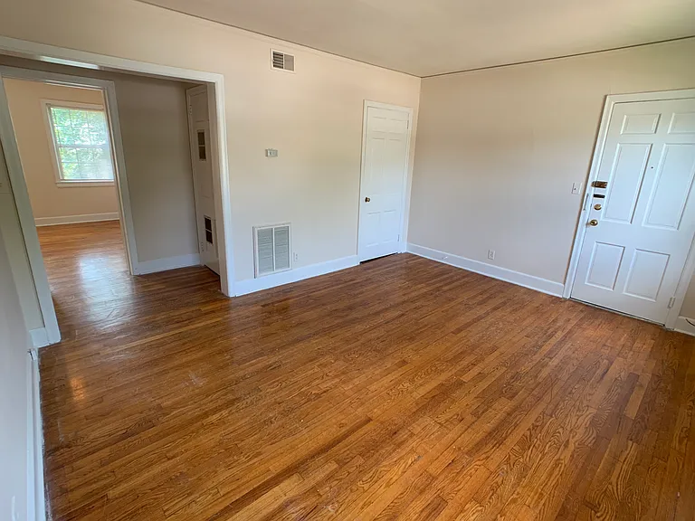 917 Oxmoor Rd #201 — Photo 40