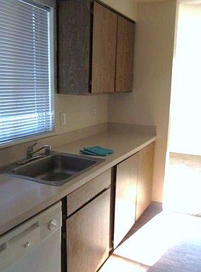 3rd image of 7401 NE 13th Ave