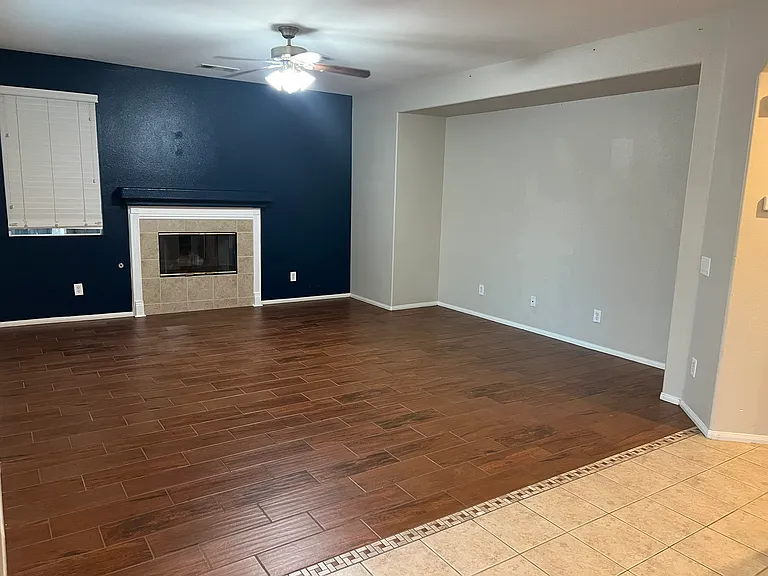 45204 Almora St — Photo 19