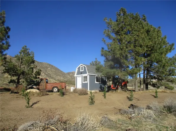 28391 Skyway Dr, Ranchita, CA 92066