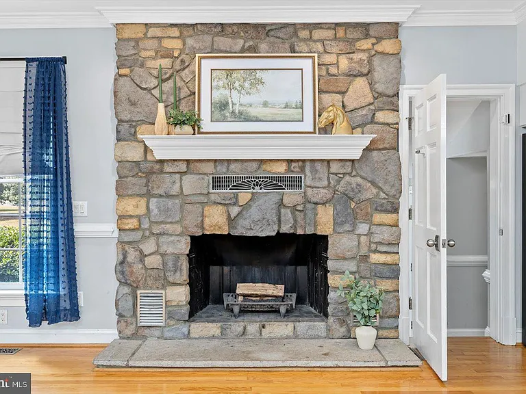 12620 Chewning Ln — Photo 9
